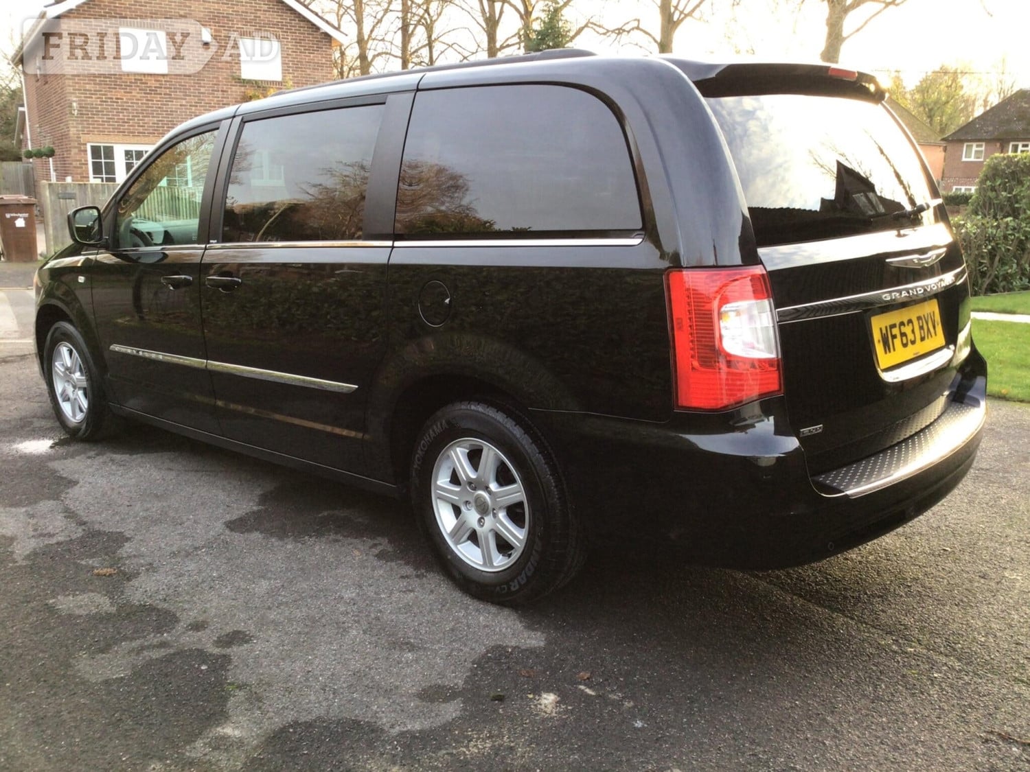 Chrysler Grand Voyager 2013 - Cars