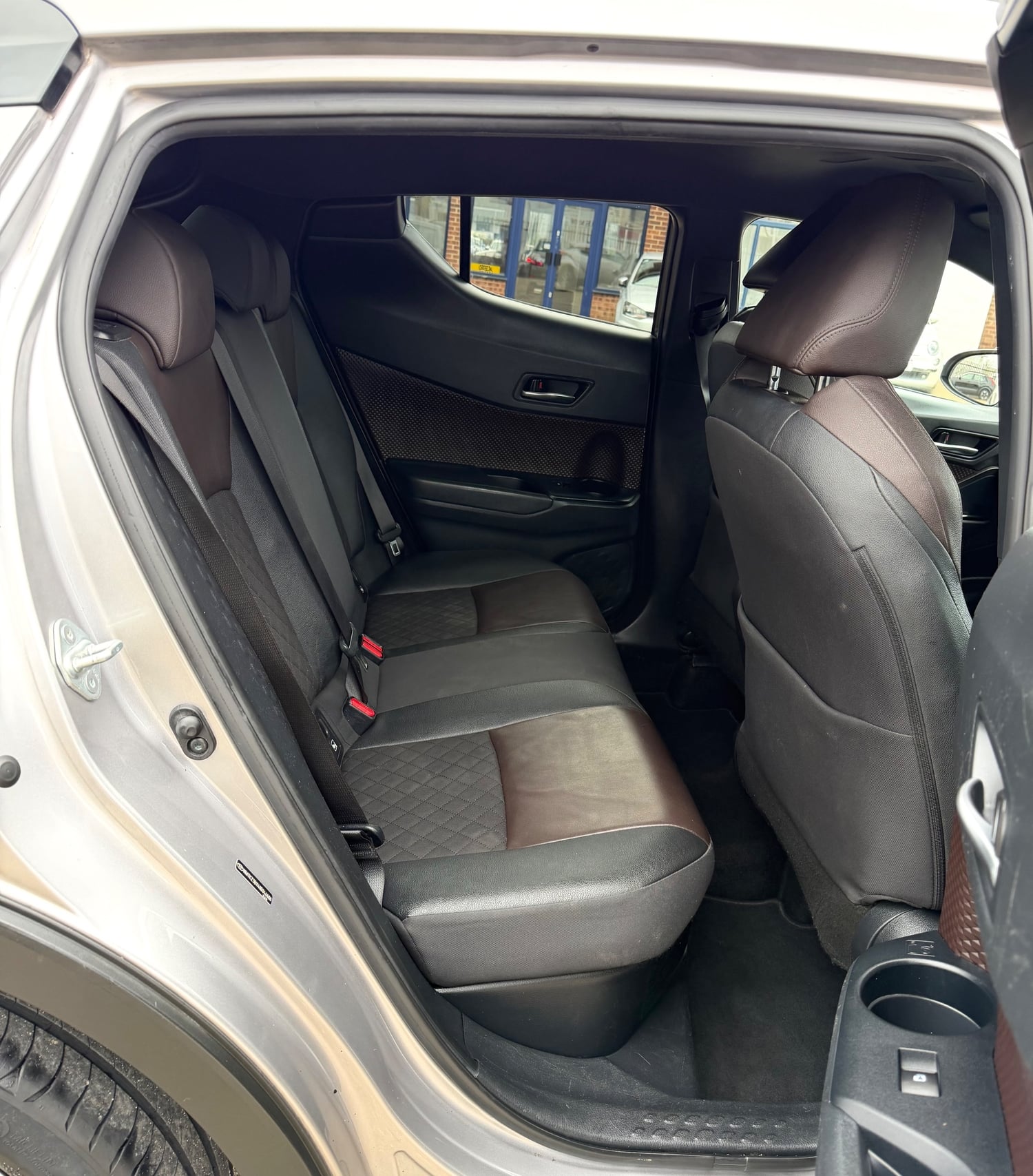 [ berth ]BMW 5 Series
