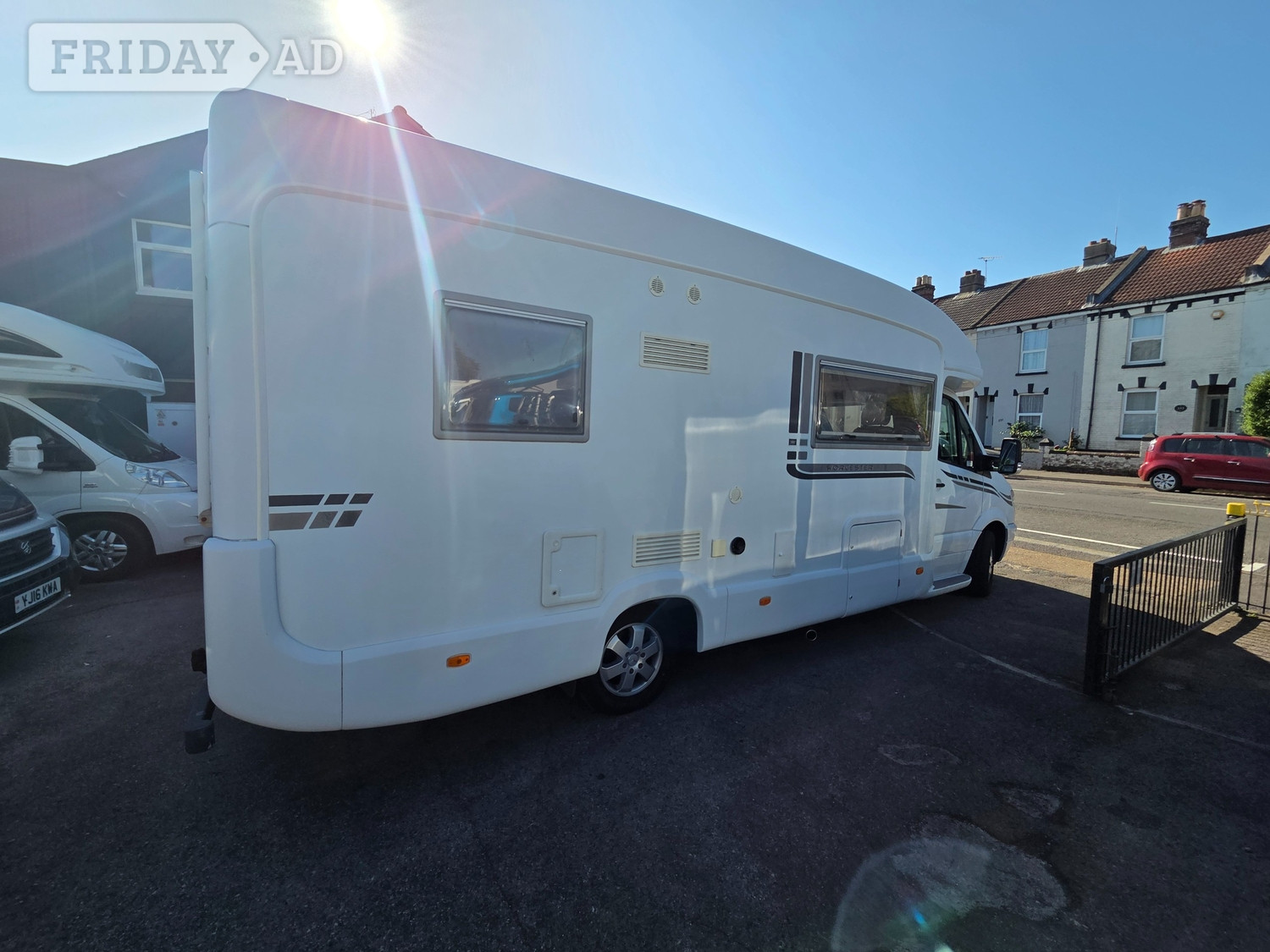 Auto-Sleepers Worcester 2012 - Motorhomes & Caravans