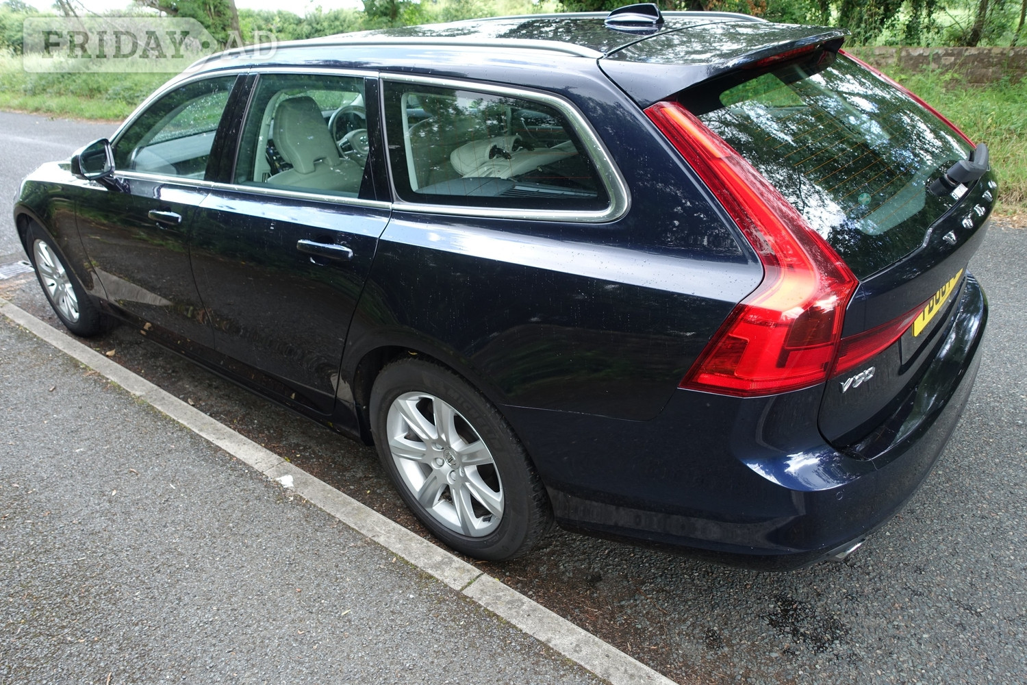 [ berth ]Volvo V90