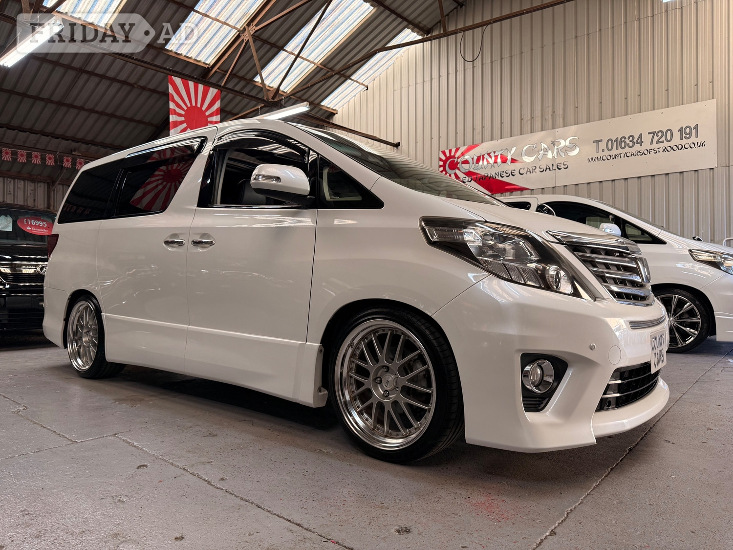 Toyota Alphard 2013 in Rochester