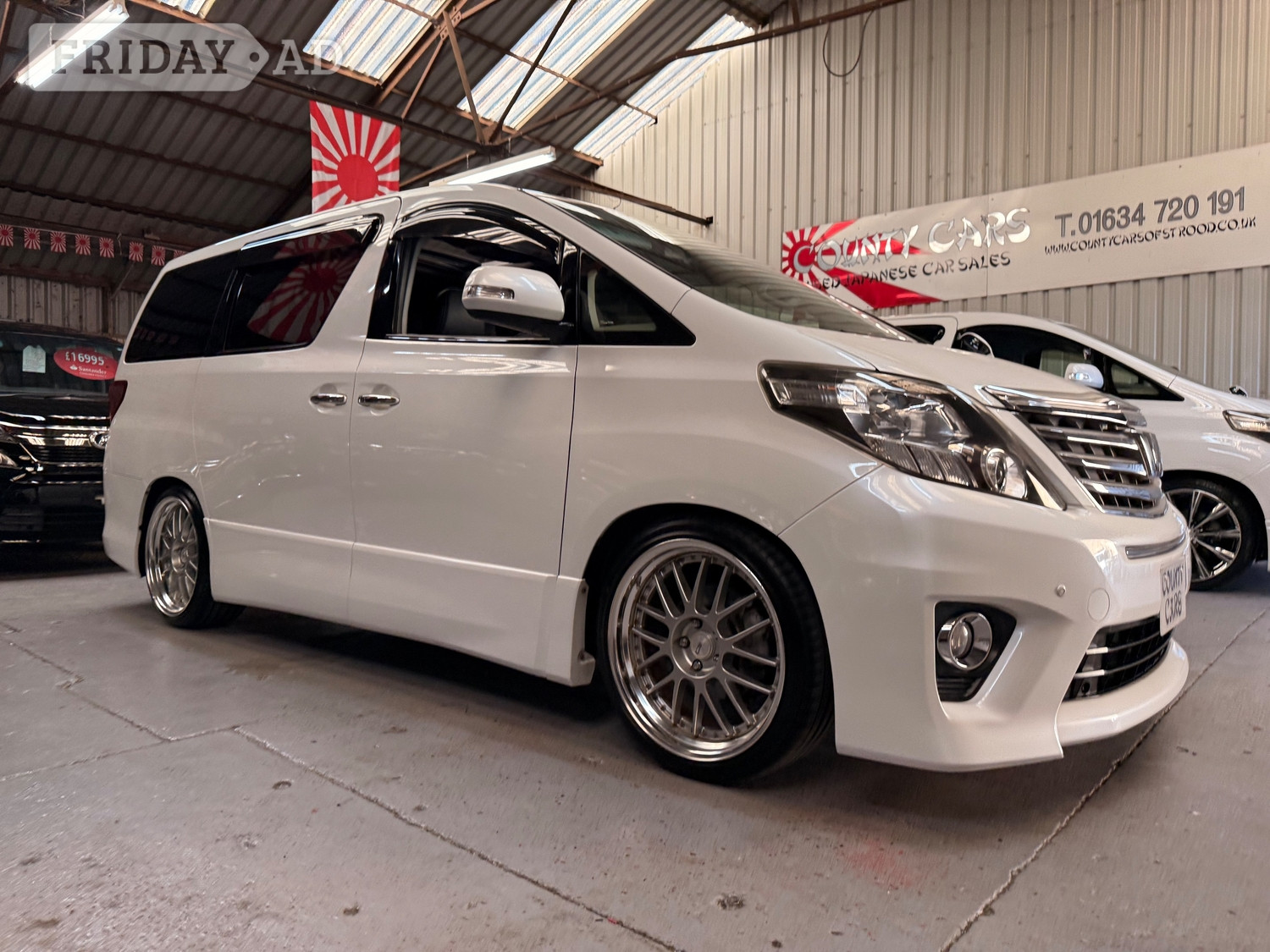 [ berth ]Toyota Alphard