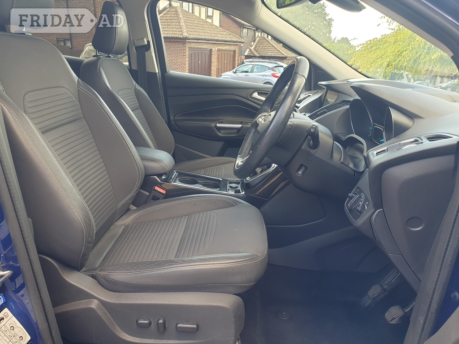 Ford Kuga 2017 - Cars
