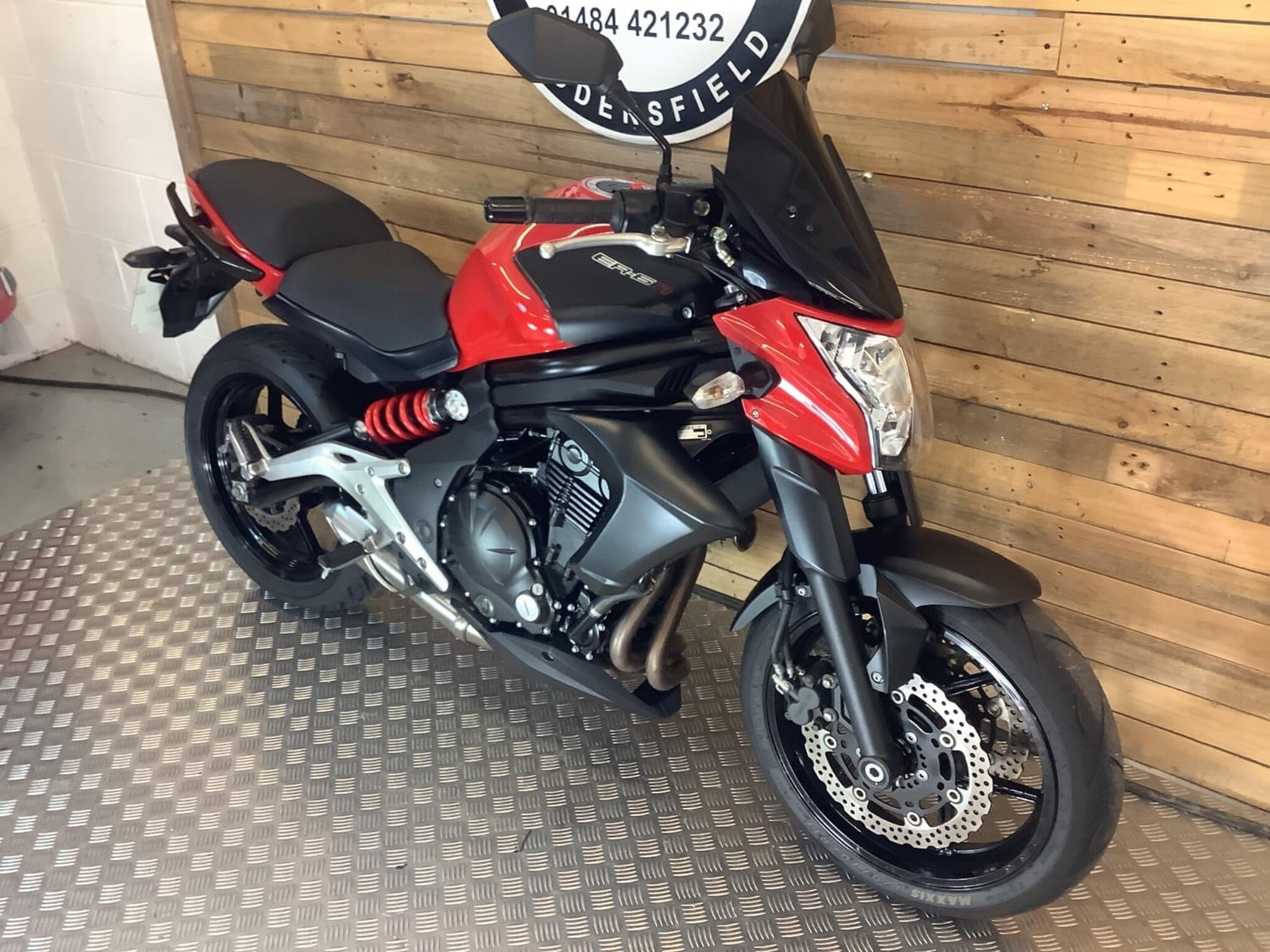 Kawasaki ER-6N 2014 - Motorbikes, Scooters & Quads