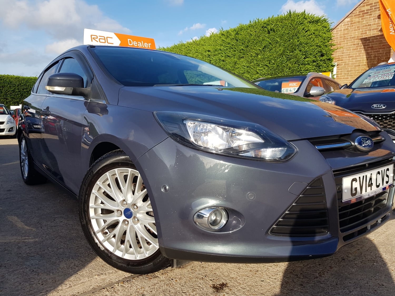 [ berth ]Ford Focus