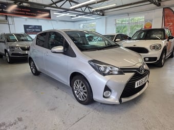Toyota Yaris 2016