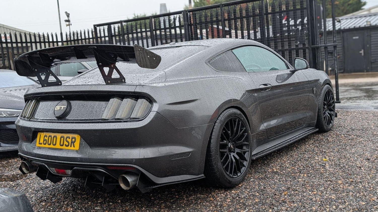 [ berth ]Ford Mustang