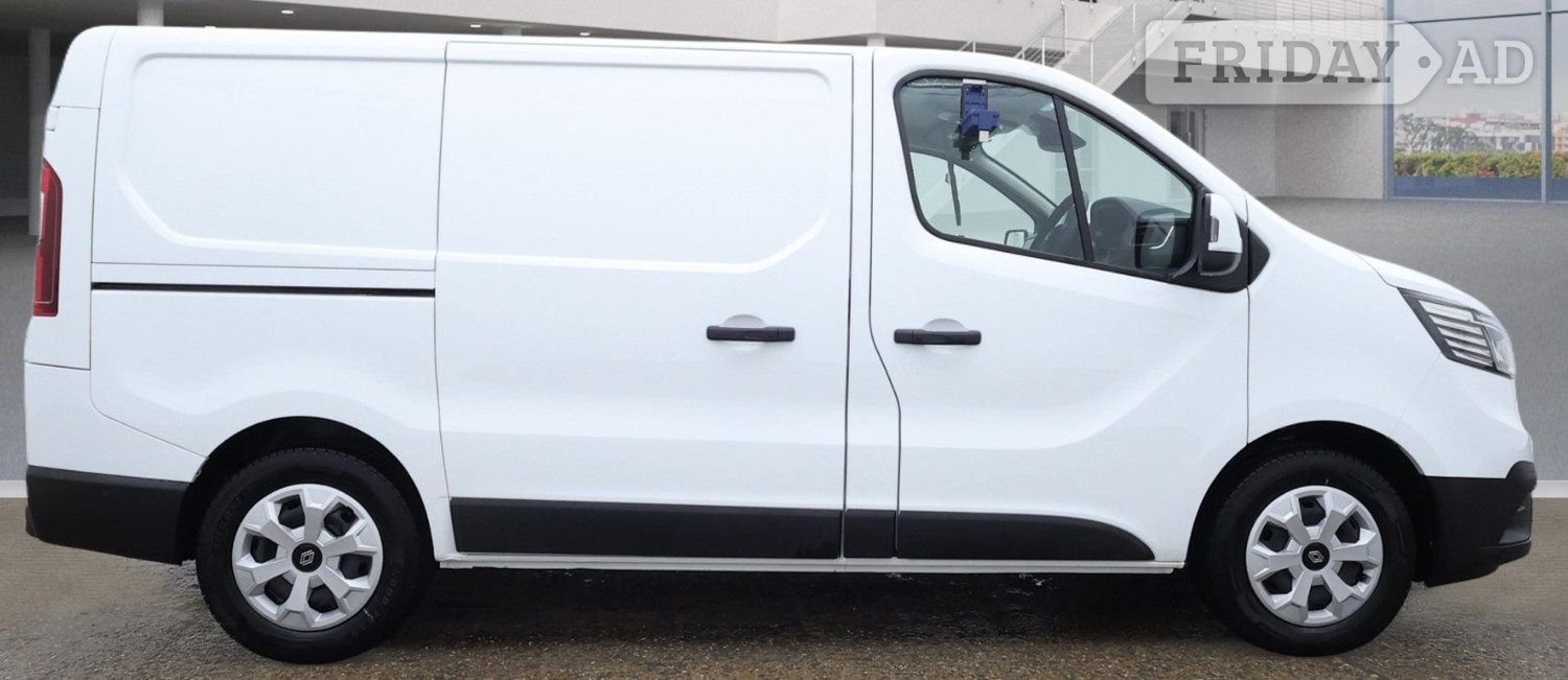 Renault Trafic 2025 - Vans & Commercial Vehicles in Waterlooville