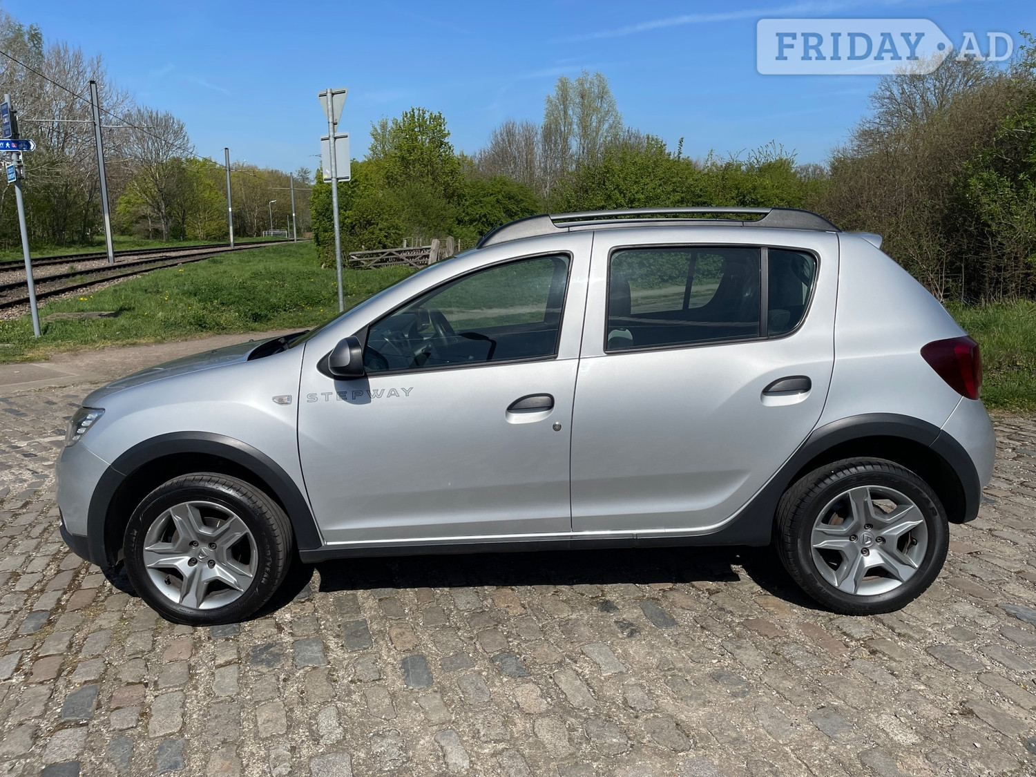 Dacia Sandero Stepway 2017 - Cars in Croydon