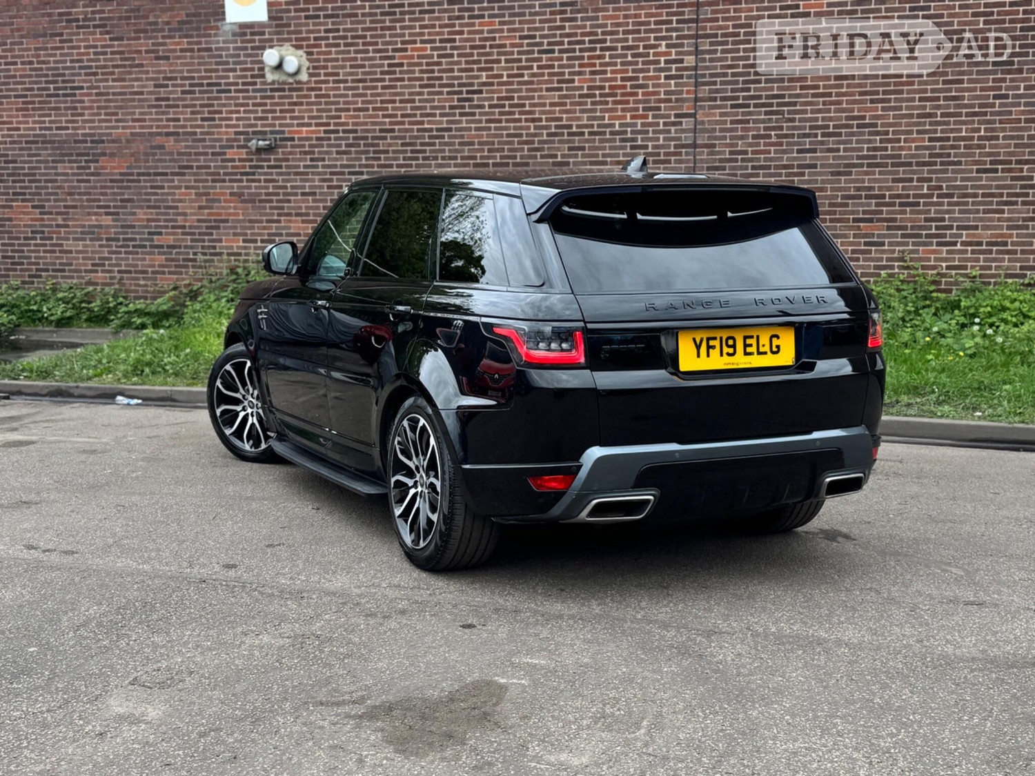 Land Rover Range Rover Sport 2019 - Cars in Leeds