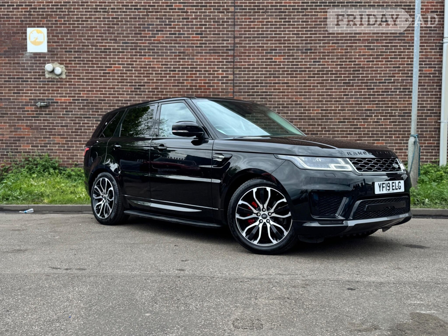 Land Rover Range Rover Sport 2019 in Leeds