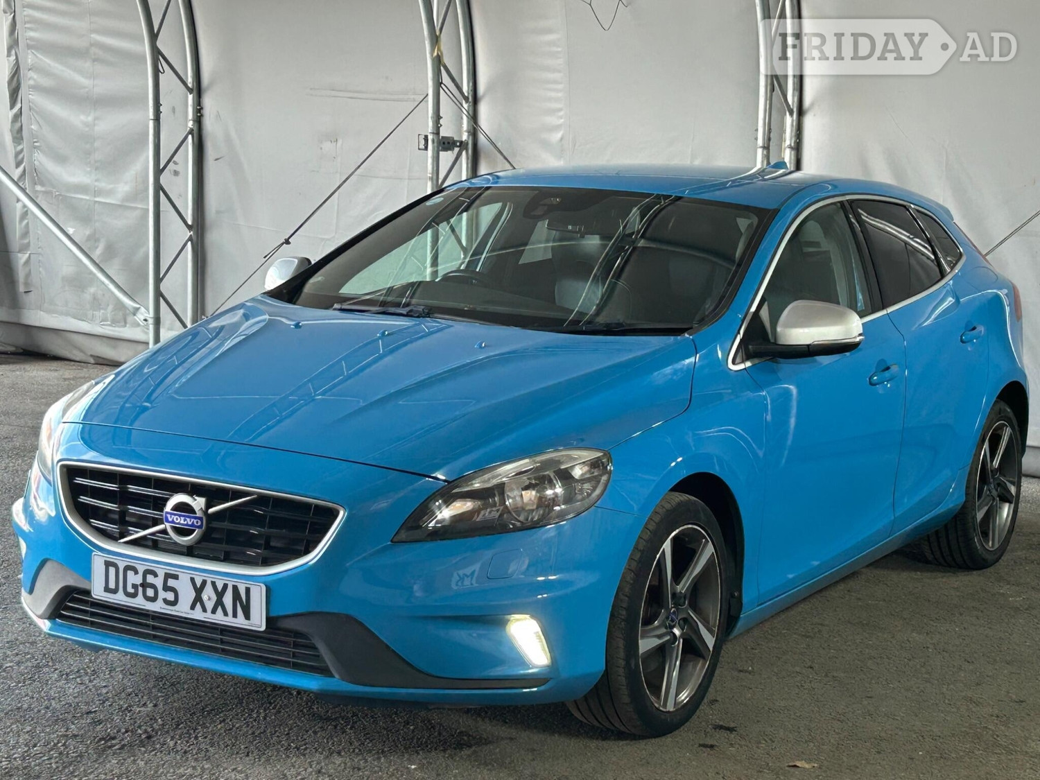 [ berth ]Volvo V40