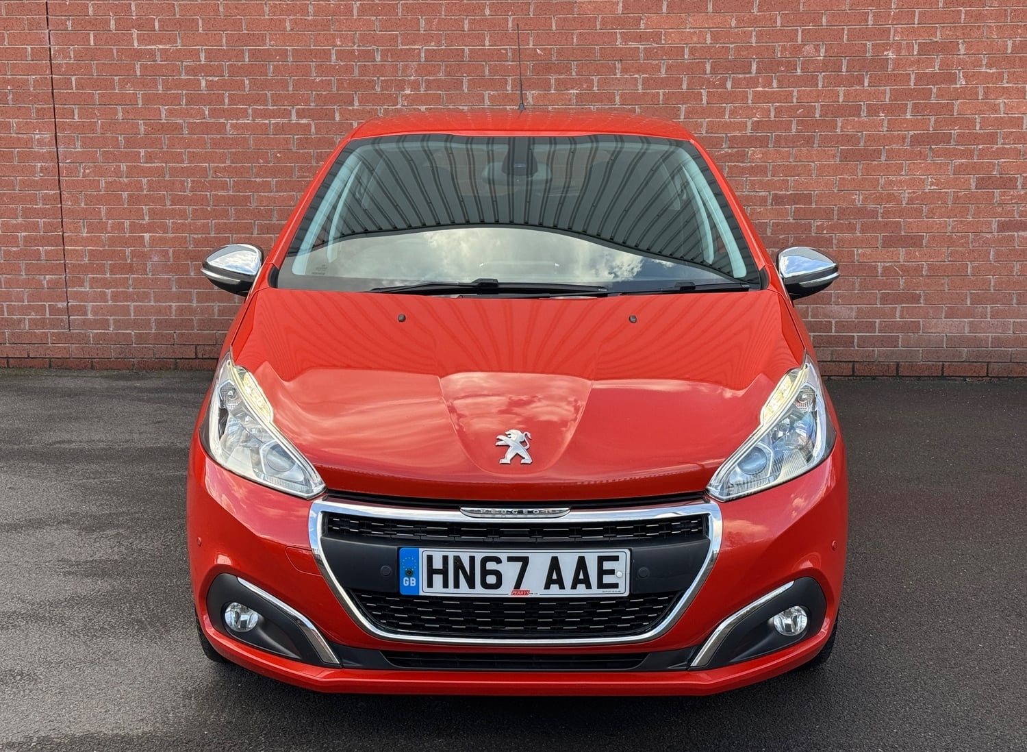 Peugeot 208 2017 - Cars in Doncaster