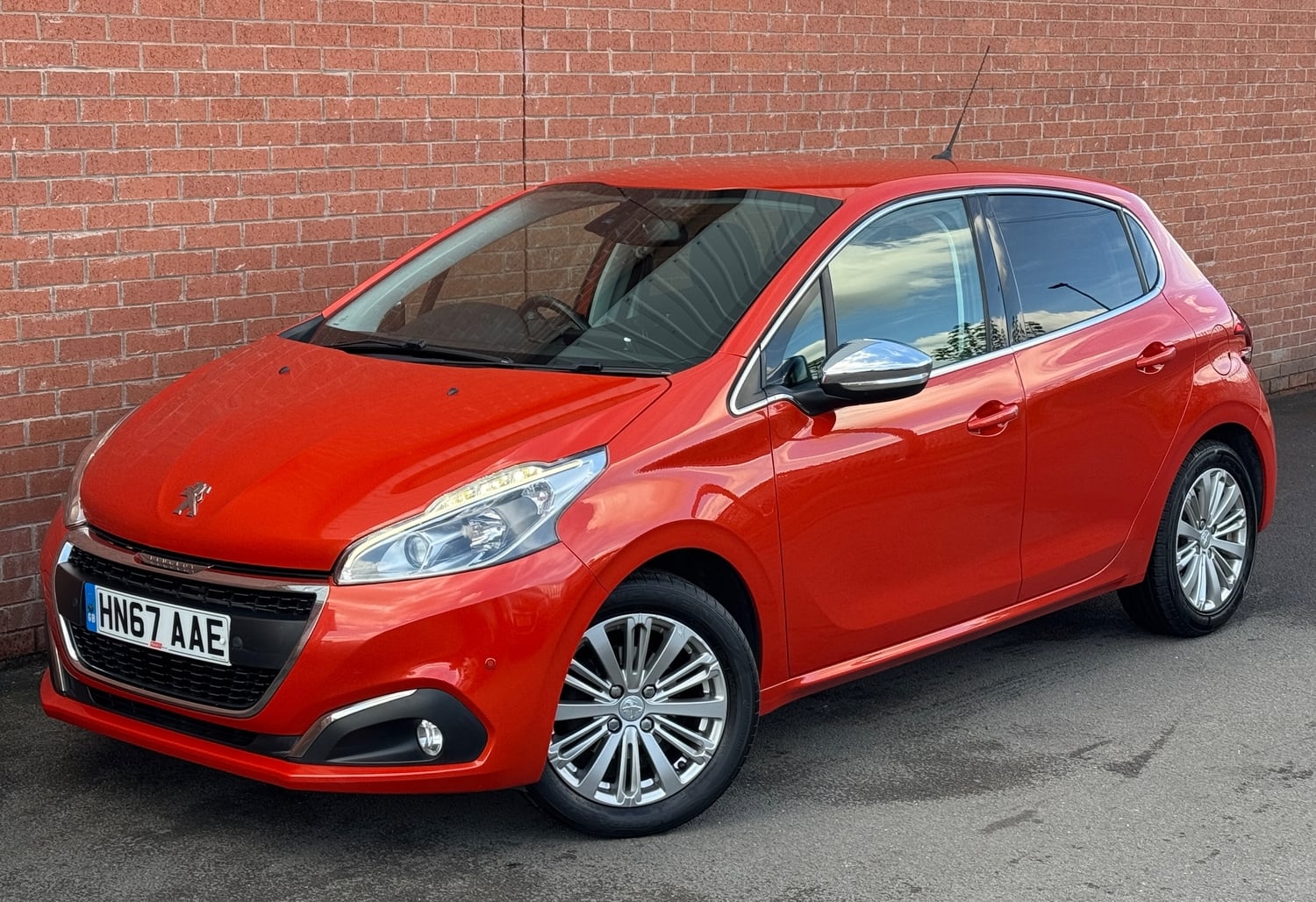 Peugeot 208 2017 - Cars