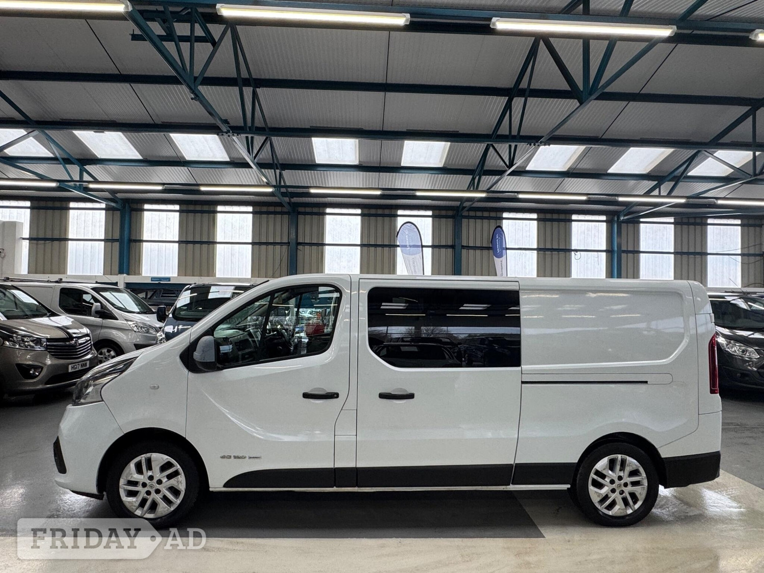 [ berth ]Renault Trafic