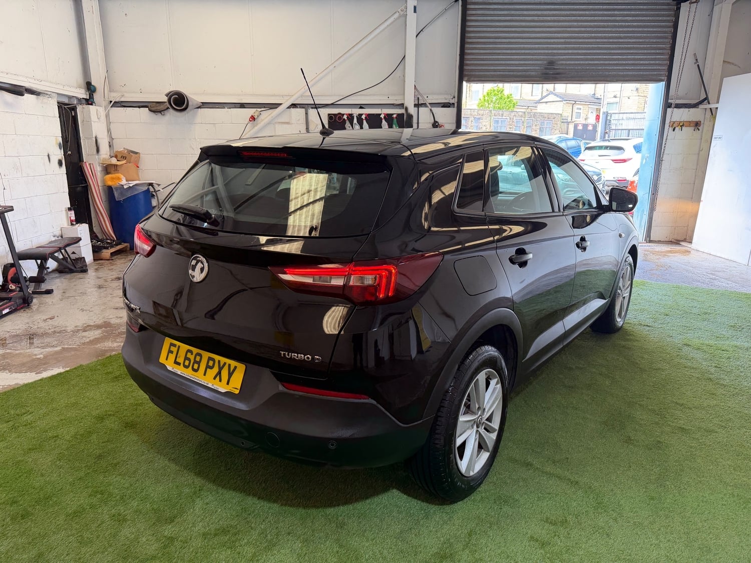 [ berth ]Vauxhall Grandland X