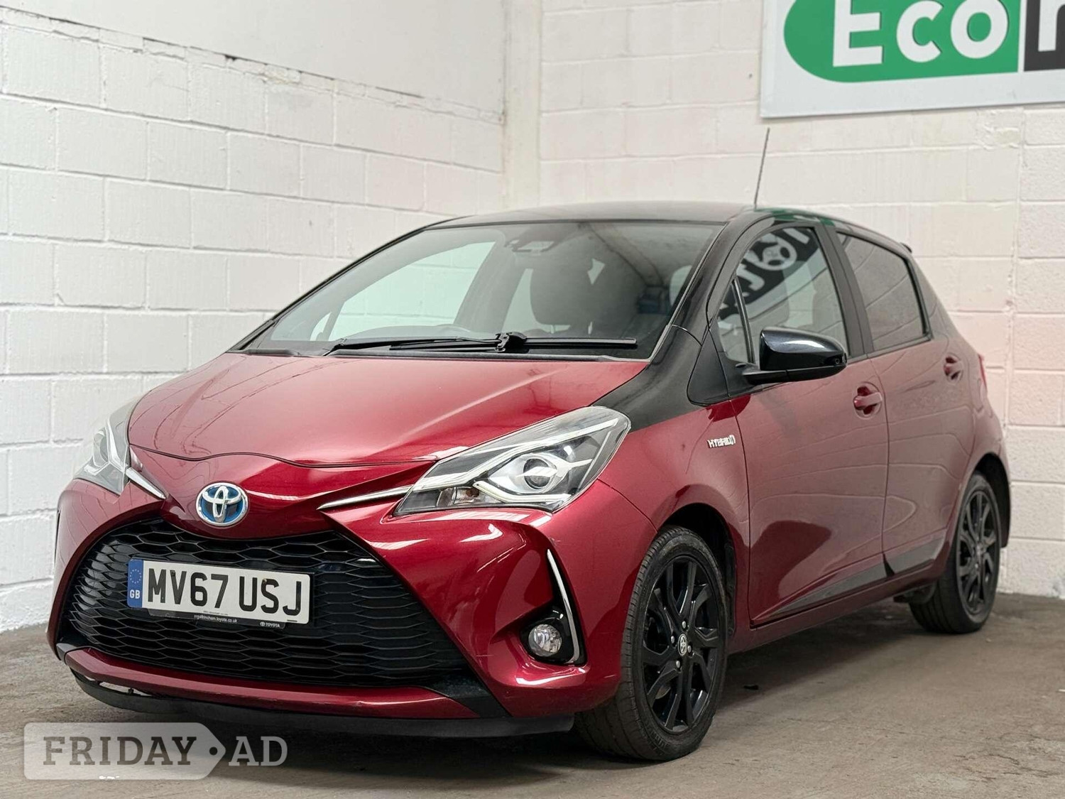 Toyota Yaris 2017 - Cars in Uxbridge