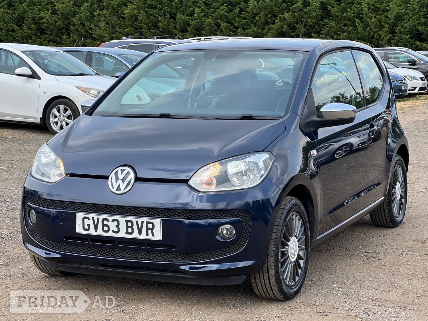 Volkswagen UP! 2014 - Cars