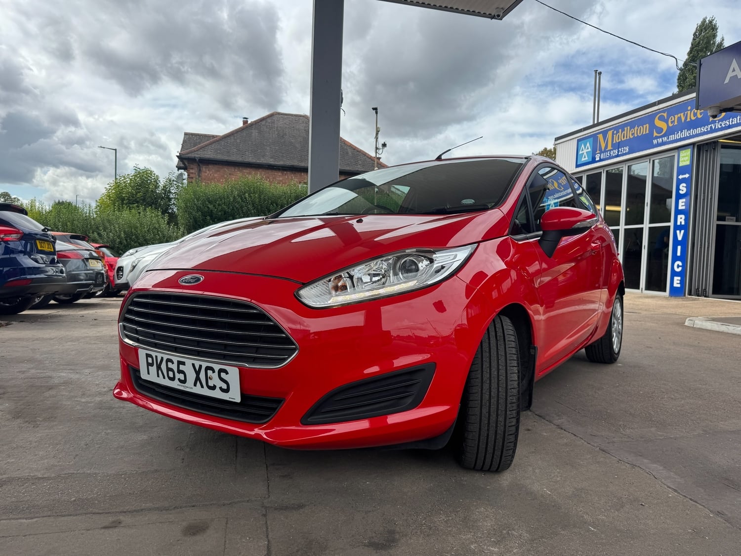 [ berth ]Ford Fiesta