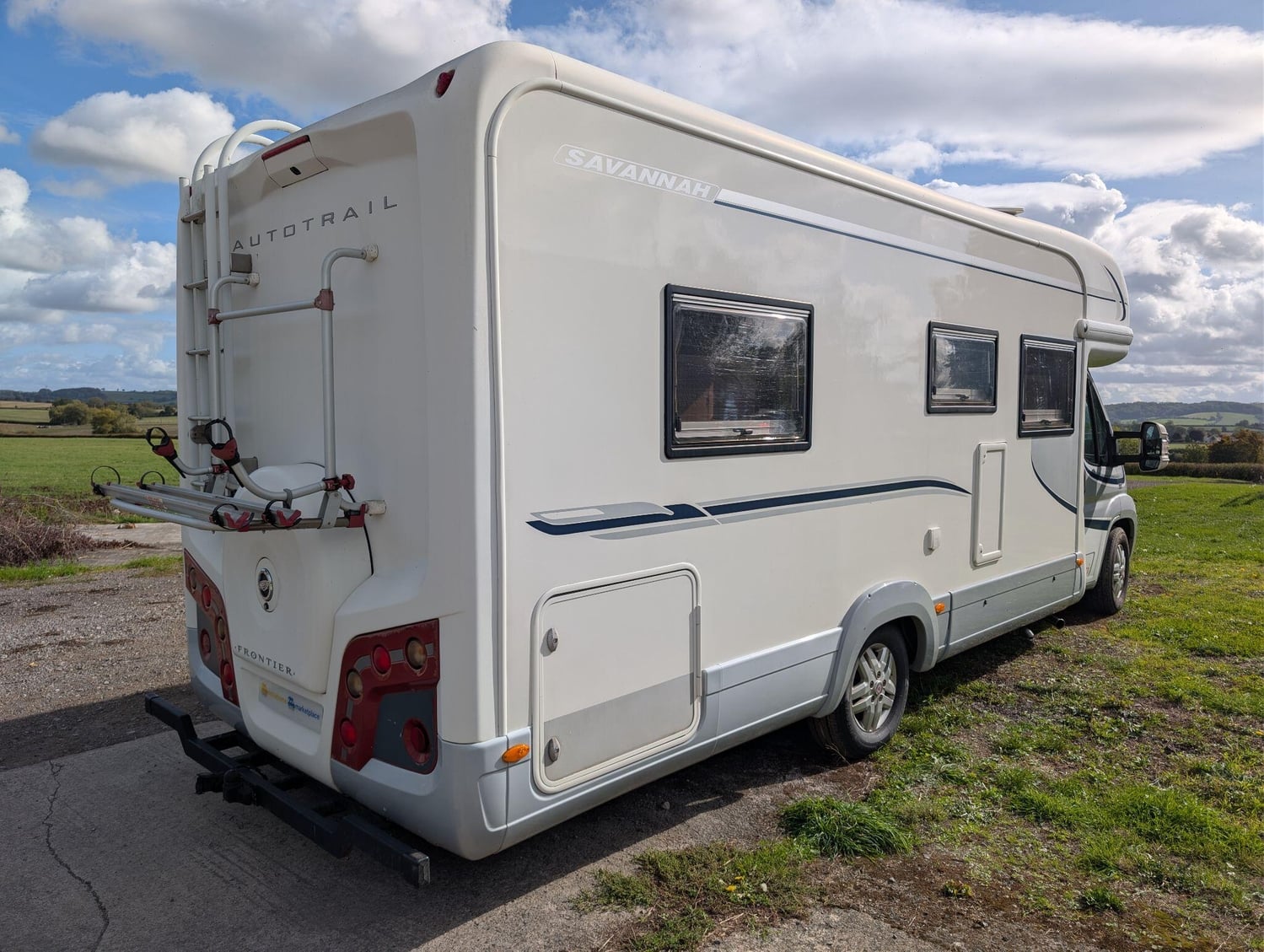 Auto-Trail Frontier Savannah Bridgend