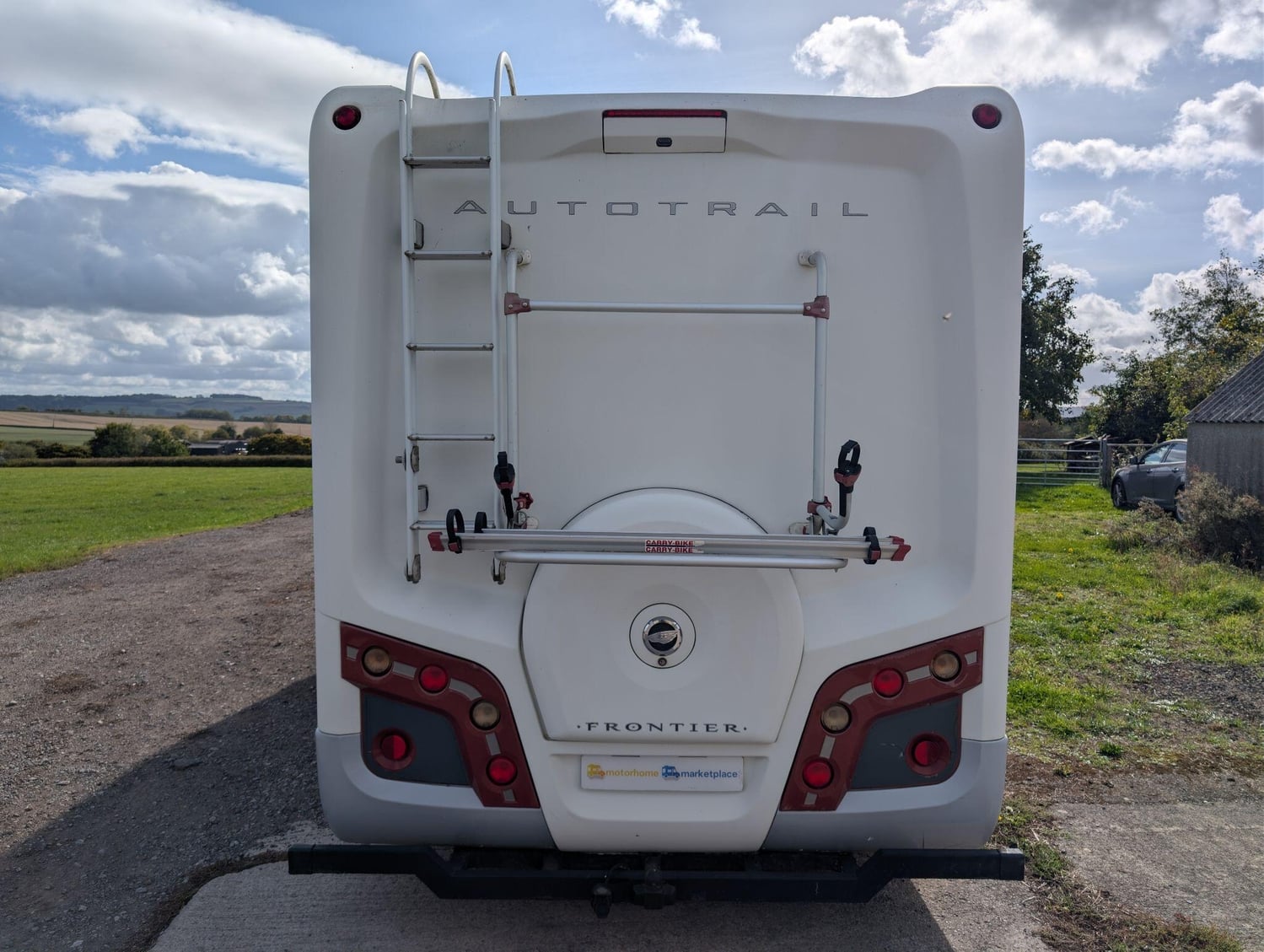 [4 berth ]Auto-Trail Frontier Savannah