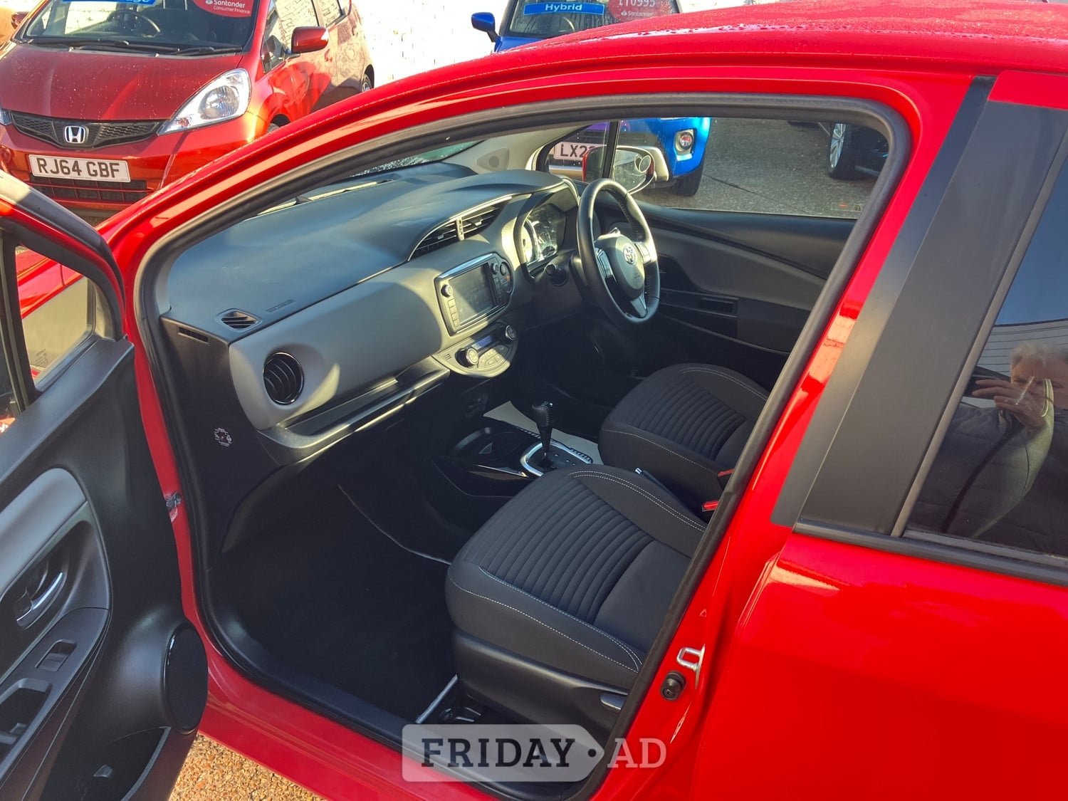 Toyota Yaris 2016 - Cars in Pevensey