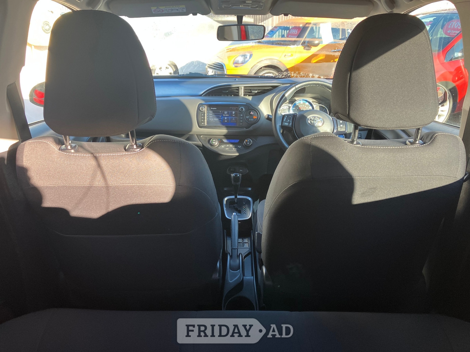 Toyota Yaris 2016 - Cars in Pevensey