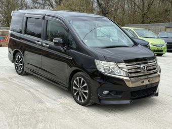 Honda StepWGN 2013