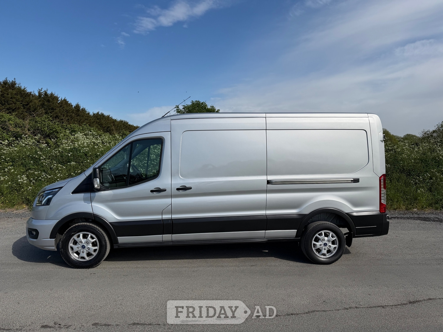Ford Transit 2024 - Vans & Commercial Vehicles