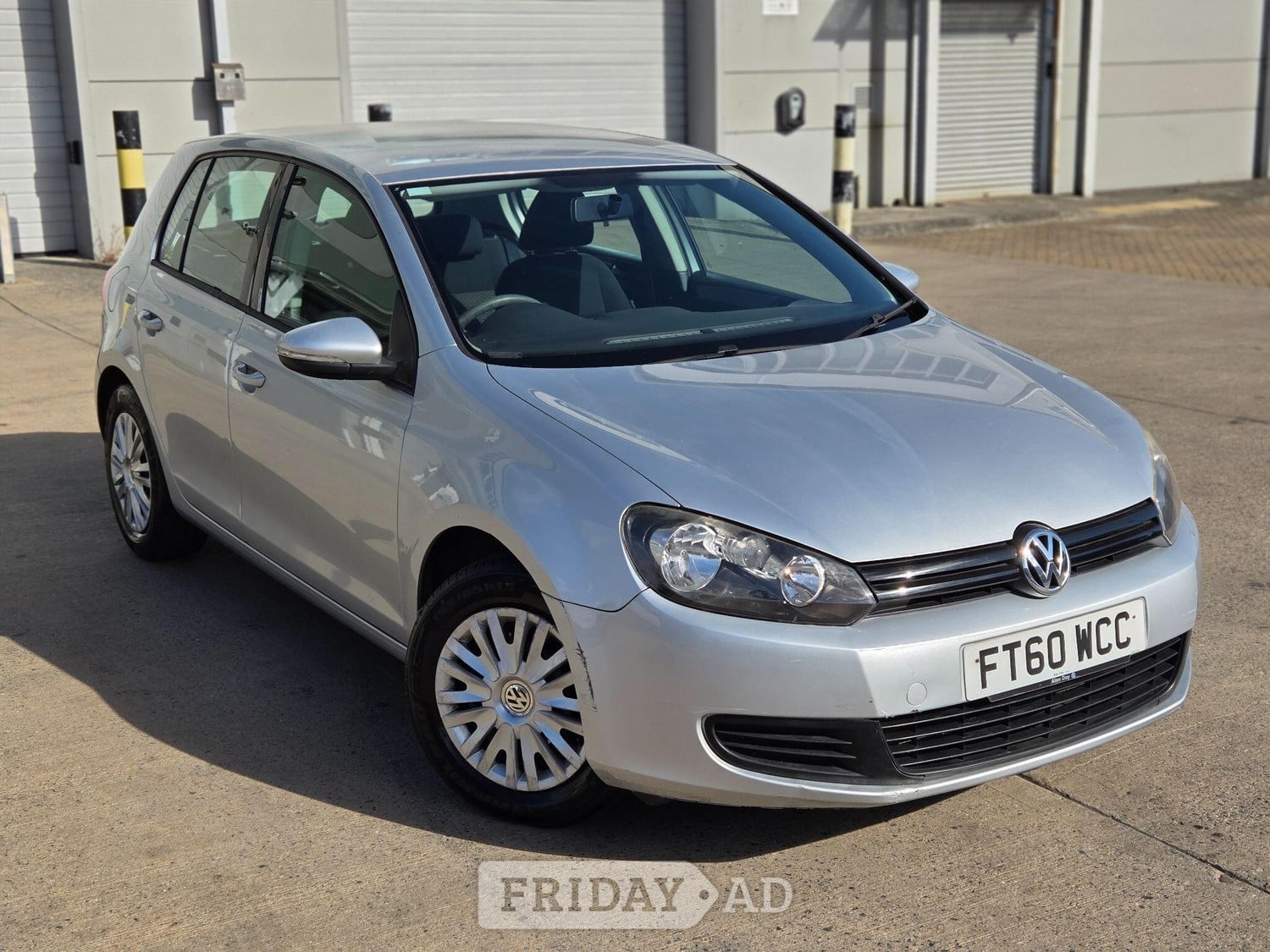 Volkswagen Golf 2011 - Cars