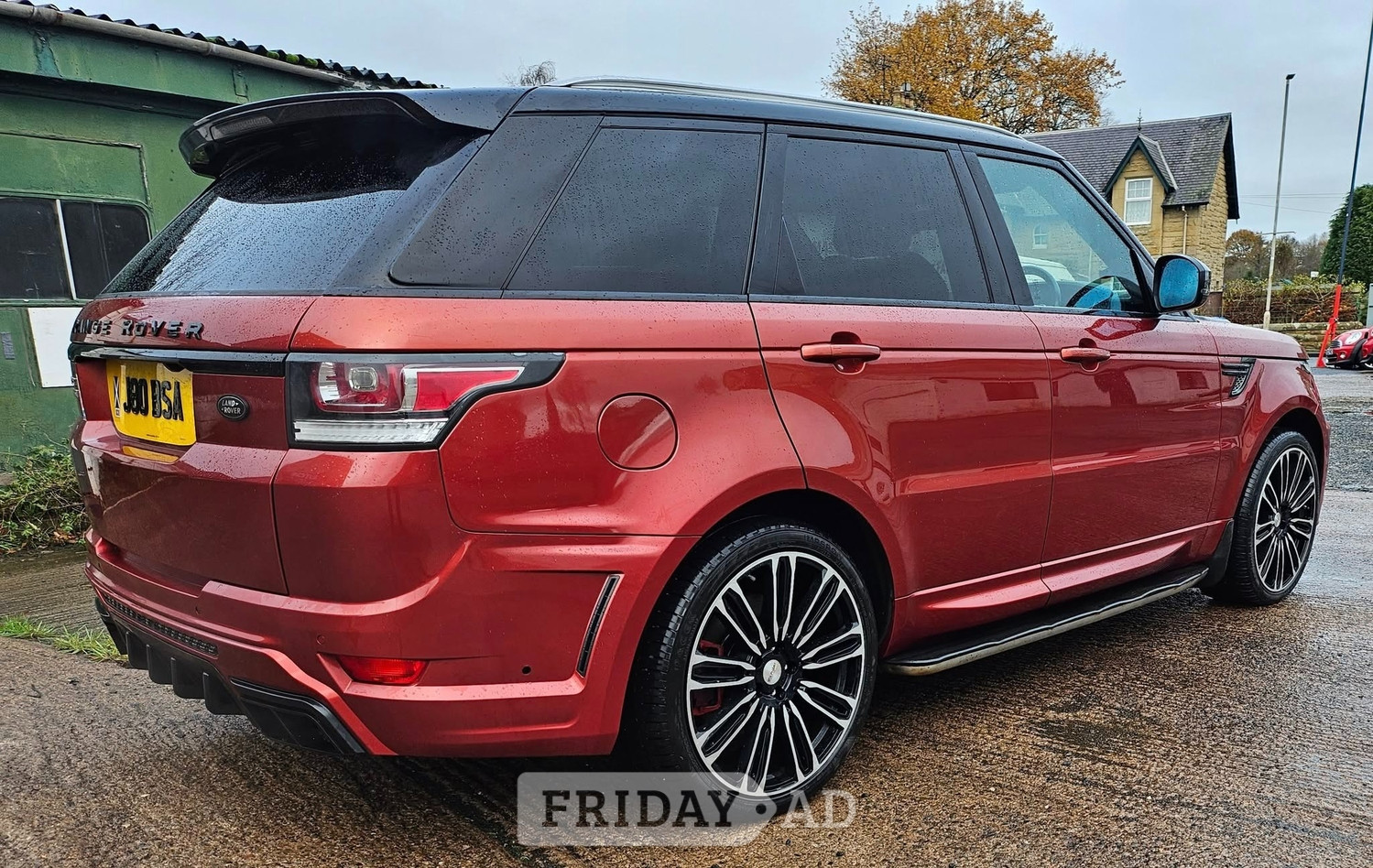 [ berth ]Land Rover Range Rover Sport