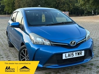 Toyota Vitz 2015