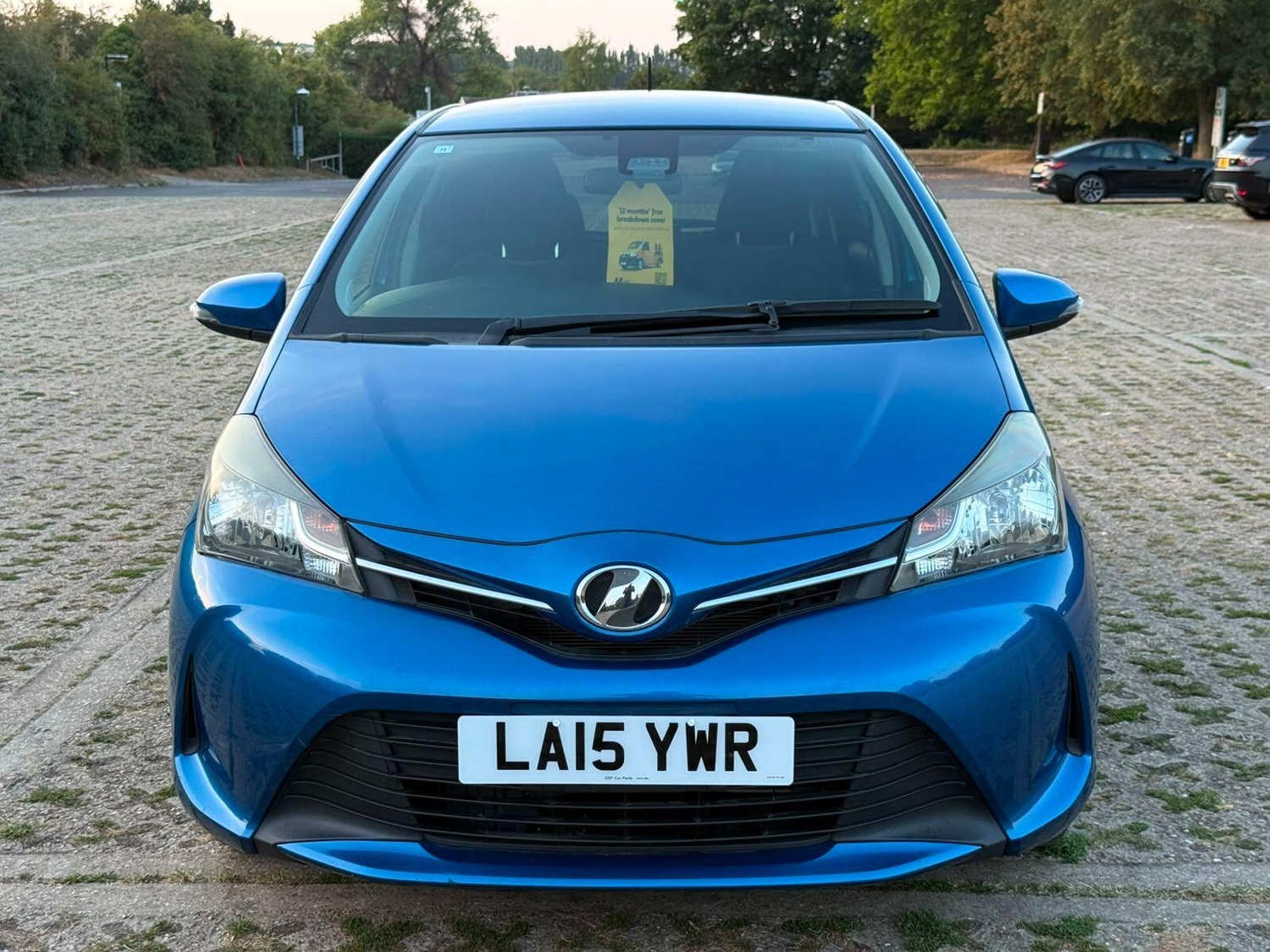 Toyota Yaris 2015 - Cars in Swanley