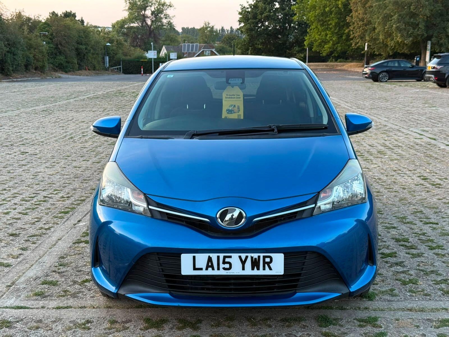 Toyota Yaris 2015 - Cars