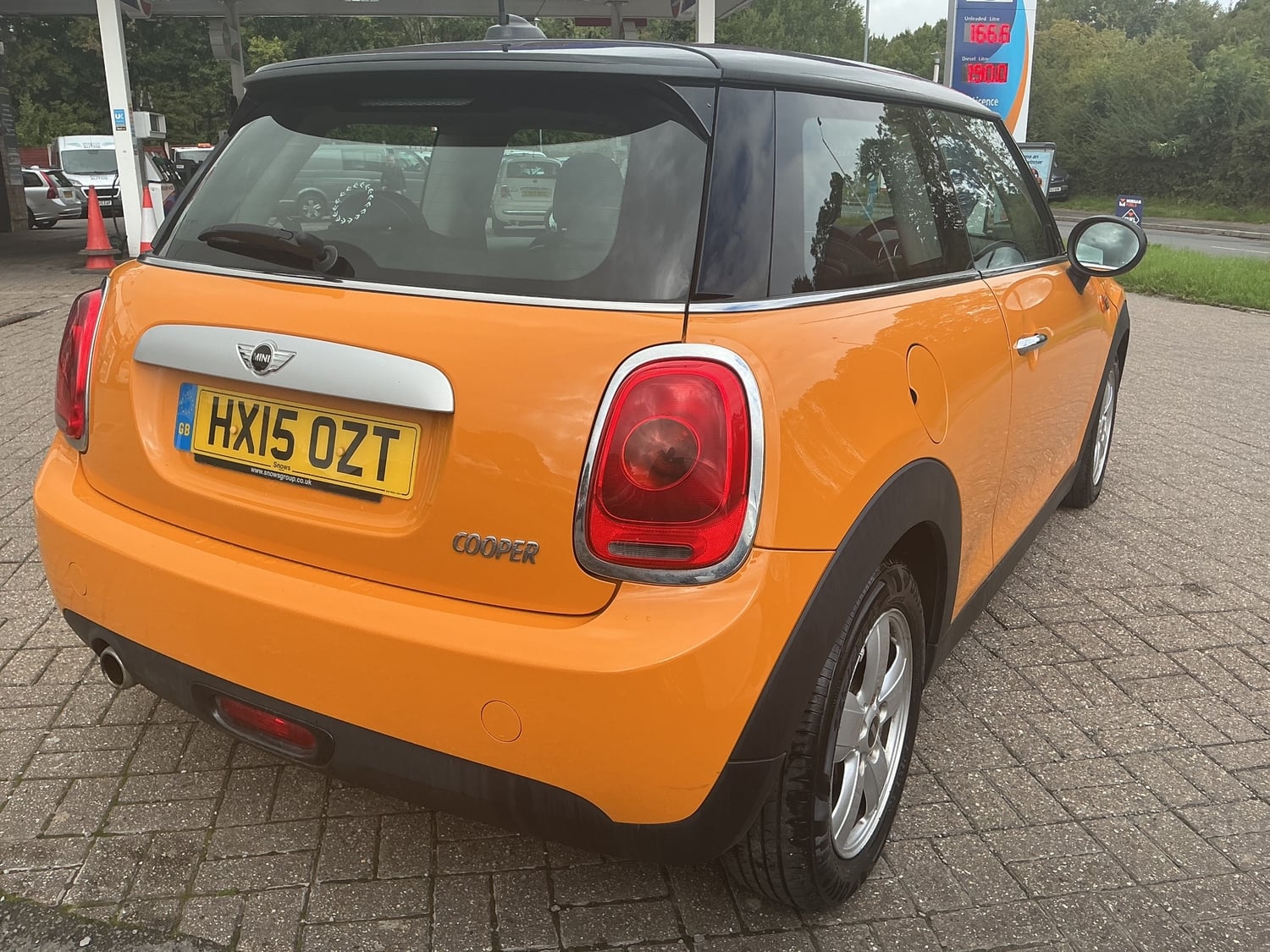 [ berth ]Mini Hatch