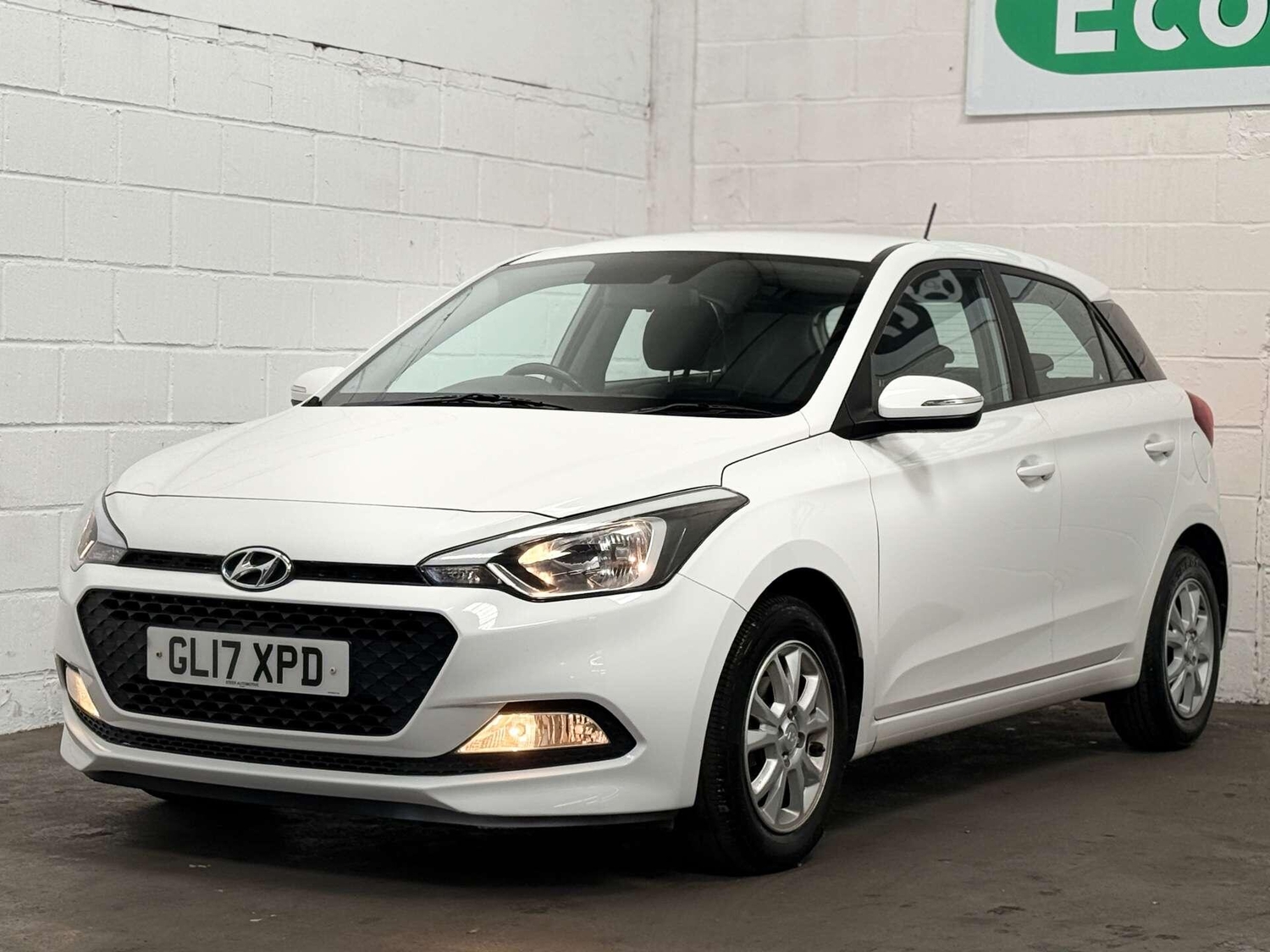 Hyundai i20 2017 - Cars in Uxbridge