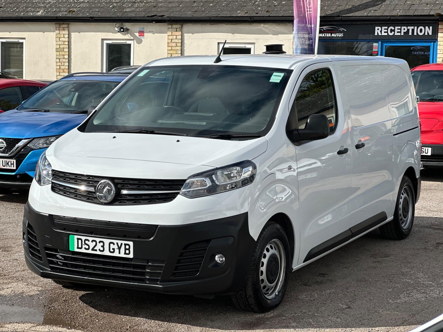 [ berth ]Vauxhall Vivaro