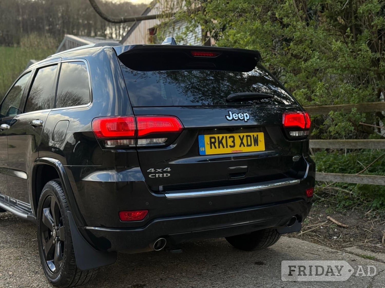 [ berth ]Jeep Grand Cherokee