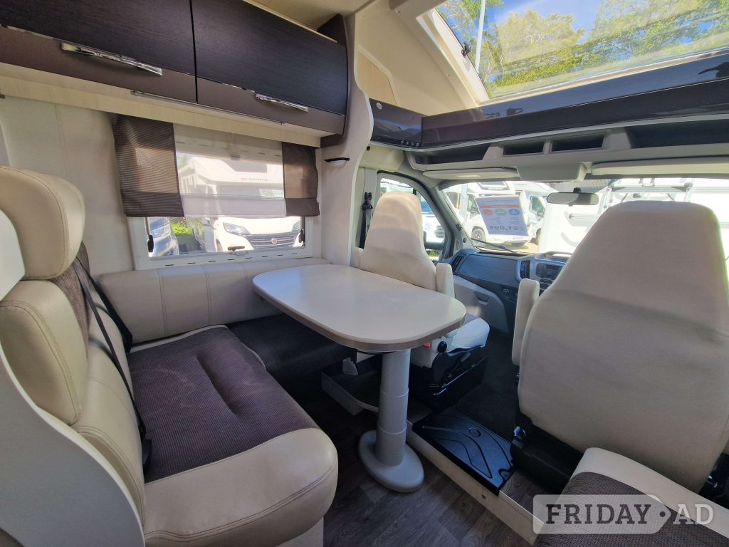 [4 berth ]Chausson Welcome 737