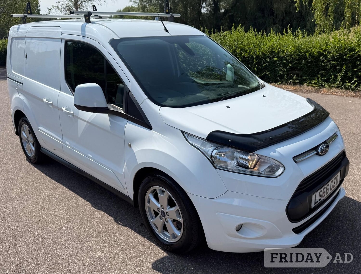 Ford Transit Connect 2016 in Waltham Abbey