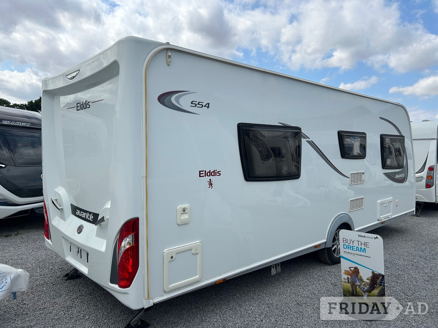 [ berth ]Elddis Avante 554
