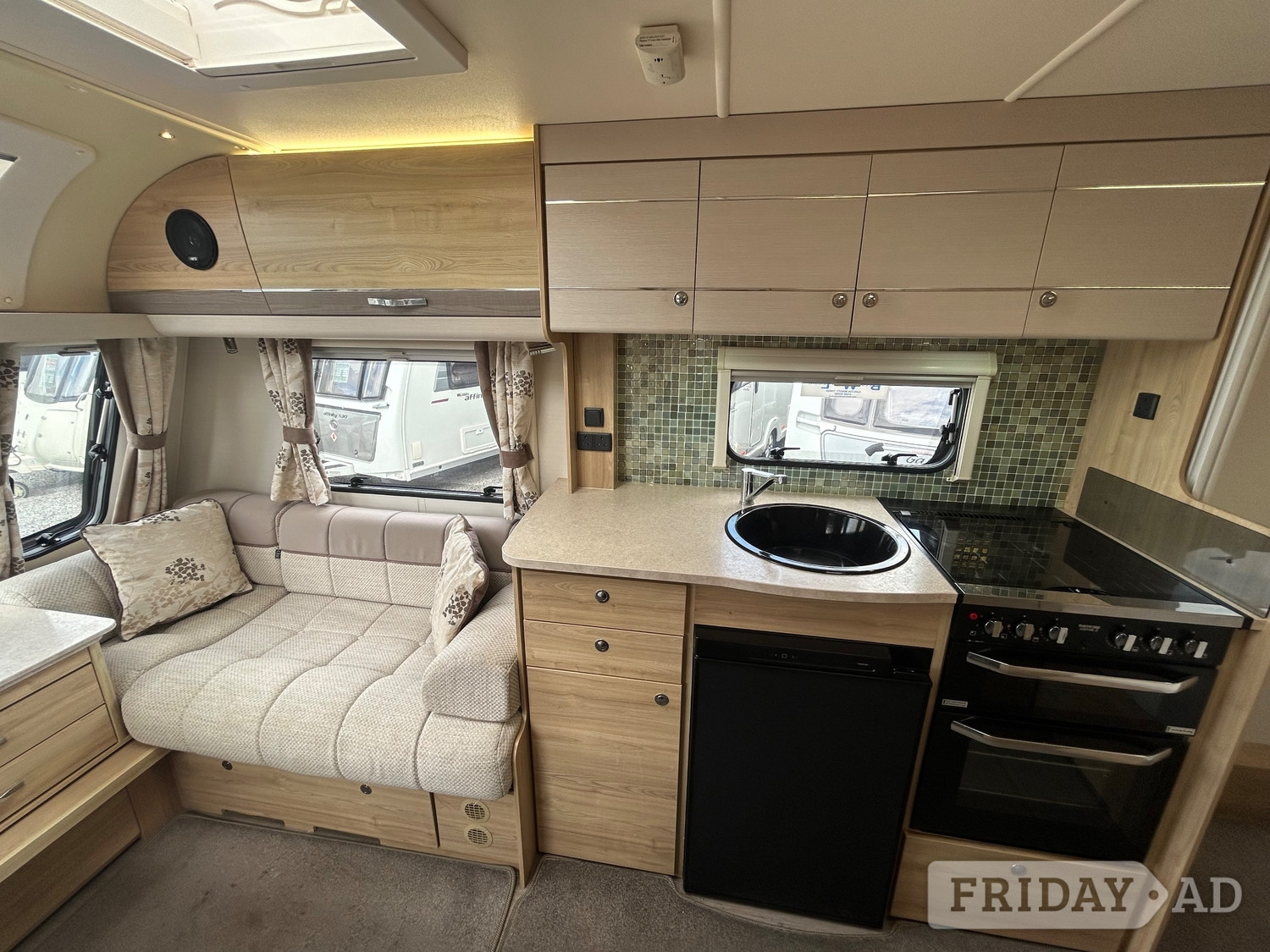 Elddis Avante 554 2016 - Motorhomes & Caravans