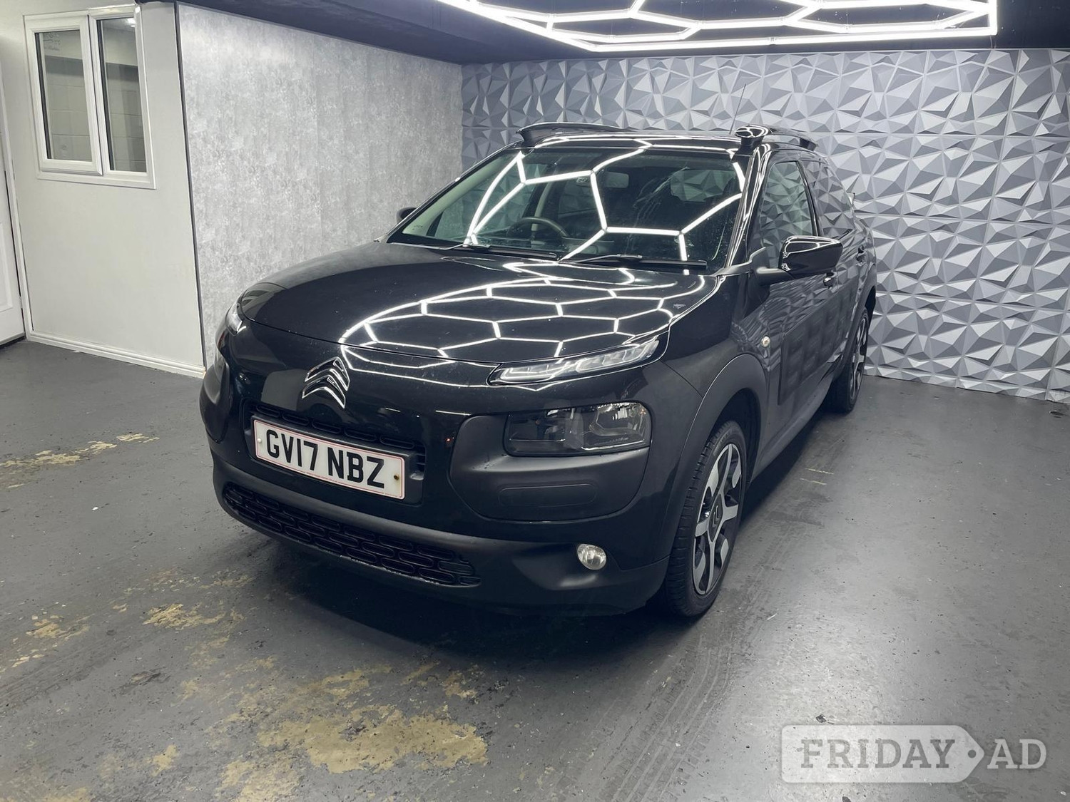 [ berth ]Citroen C4 Cactus