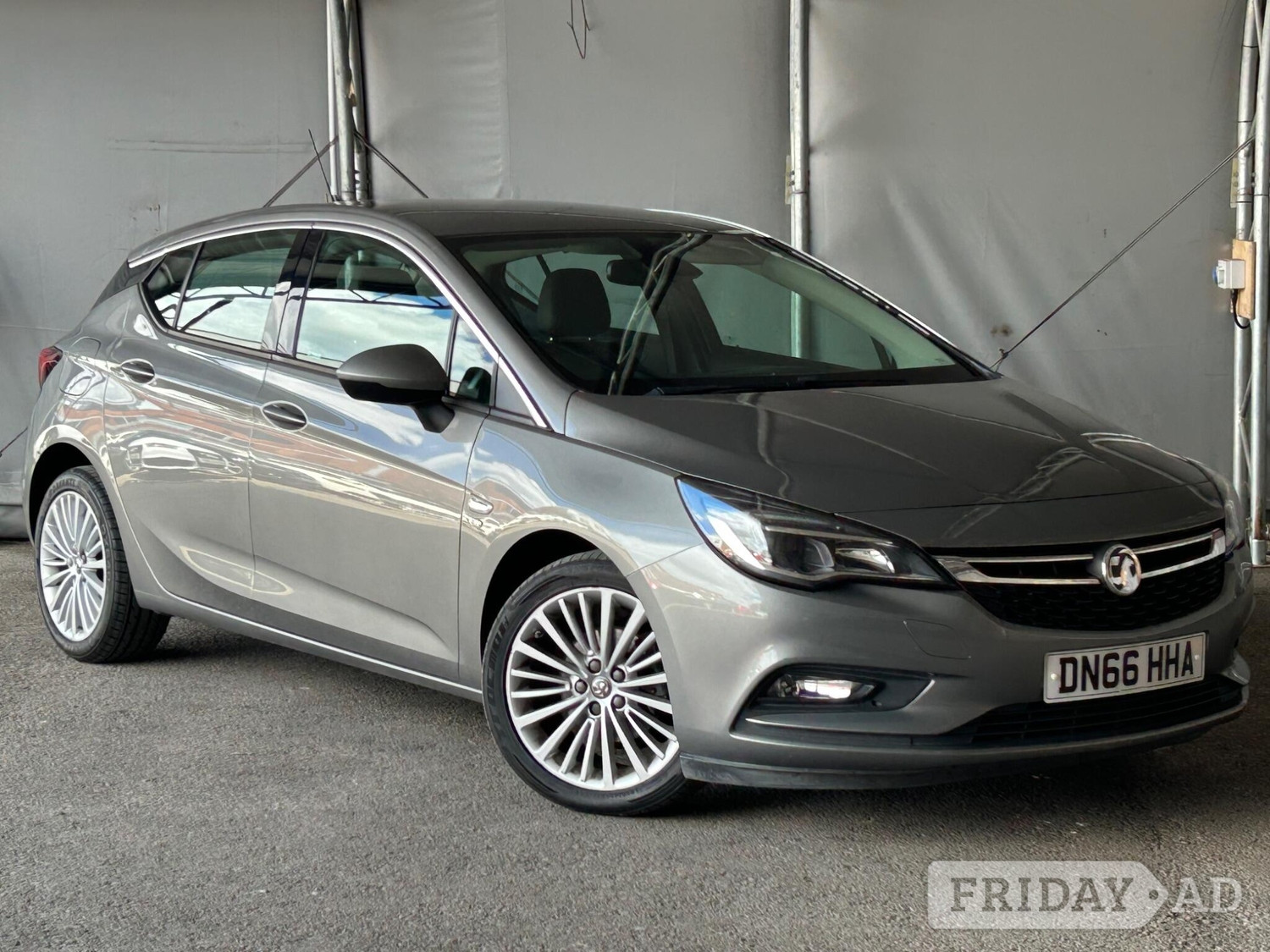Vauxhall Astra 2016 in Manchester