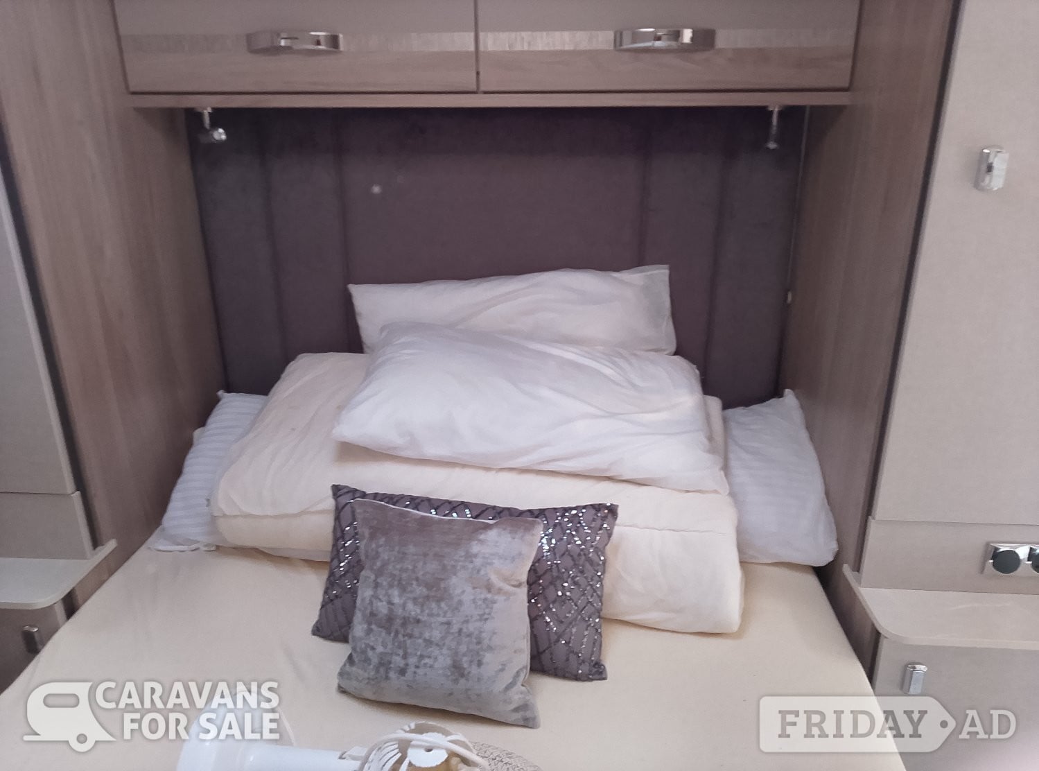 Swift Challenger Exclusive 2024 - Motorhomes & Caravans