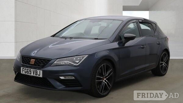 [ berth ]SEAT Leon