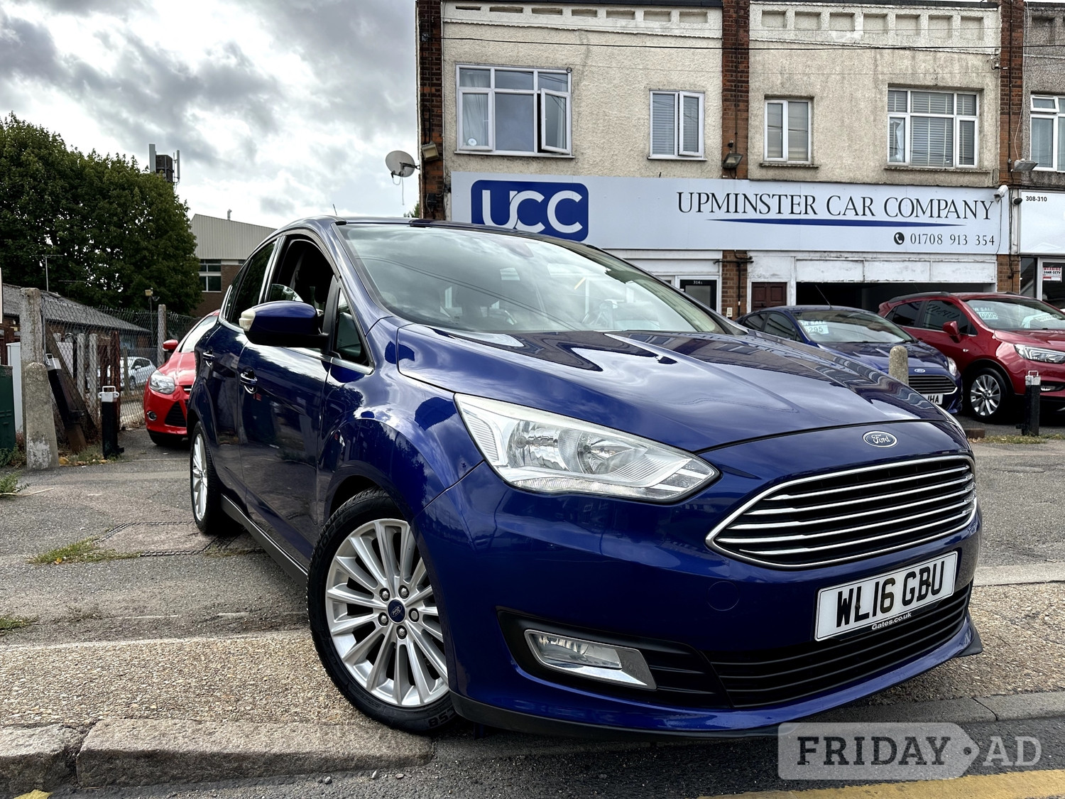 Ford C-MAX 2016 in Havering