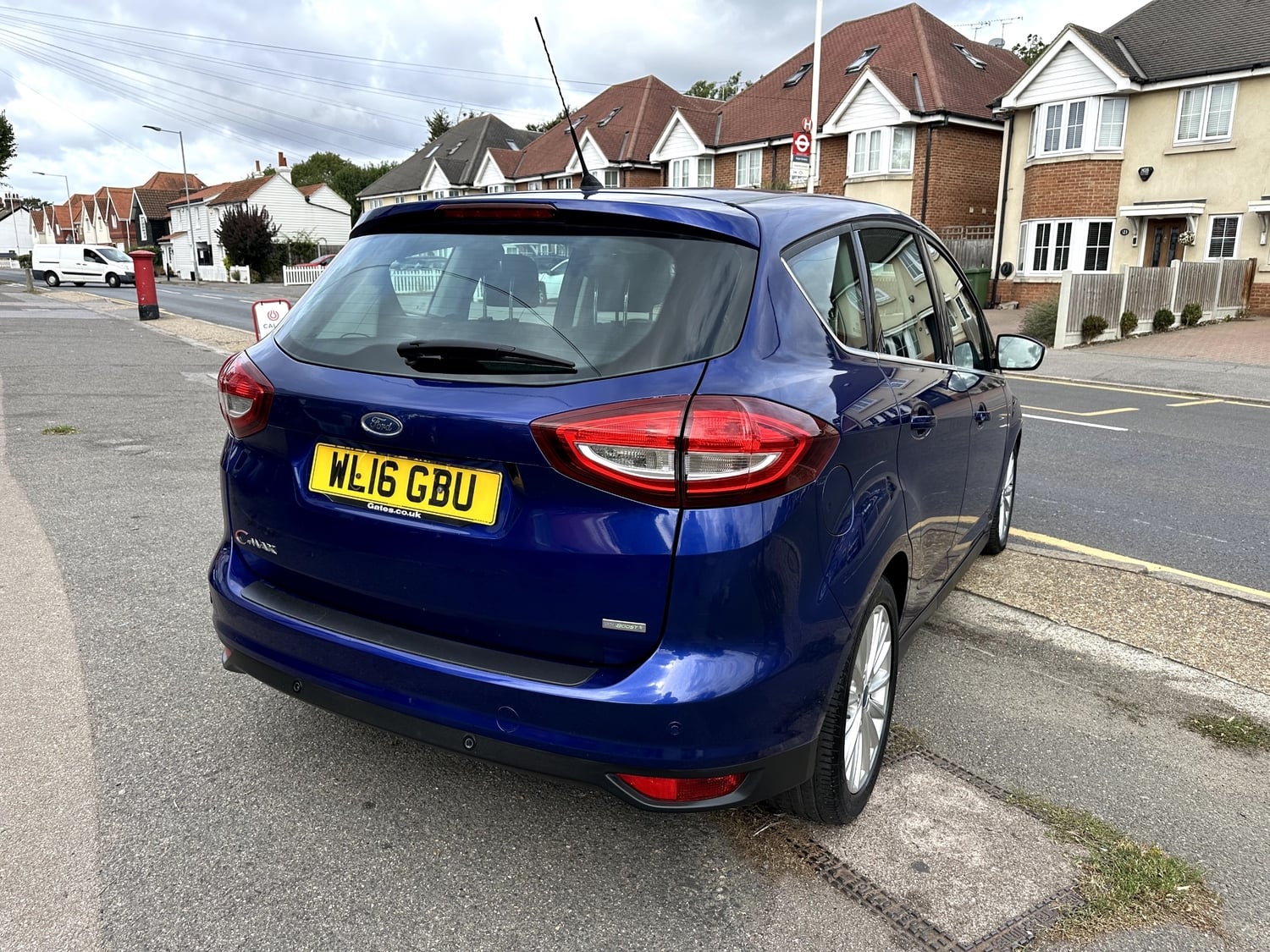 Ford C-MAX 2016 - Cars