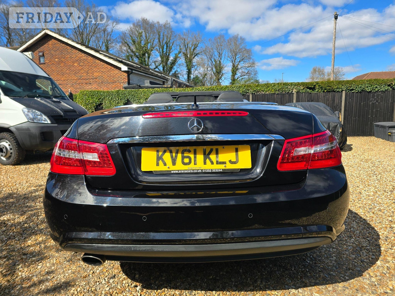 Mercedes-Benz E Class 2011 - Cars