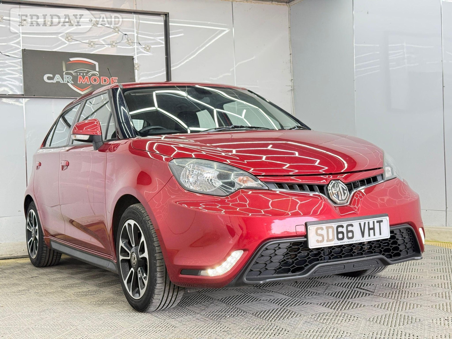 [ berth ]MG MG3